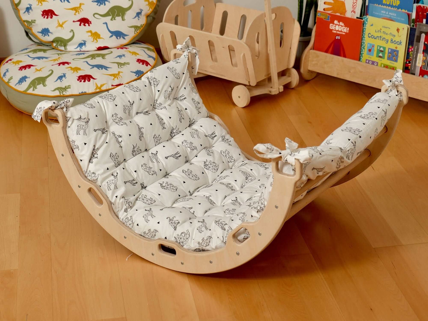 Climbing Arch/Rocker with Pillow & Ramp / Medium Size